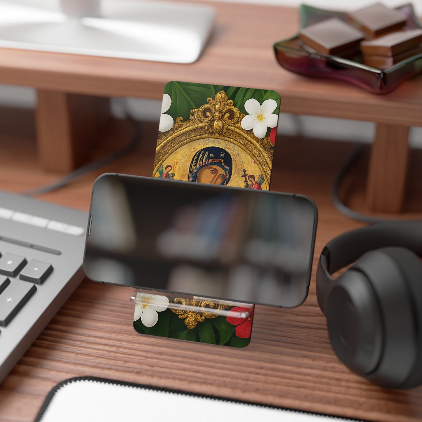 Stylish Religious Smartphone Display Stand with Iconic Artwork / Our Lady of Perpetual Help