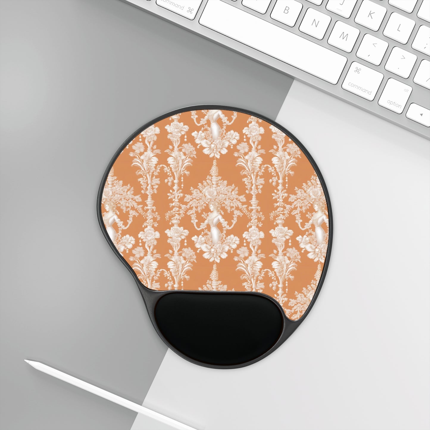 Pearl Lady Toile/Melon Mouse Pad with Wrist Rest – Ergonomic Design for Comfort and Style