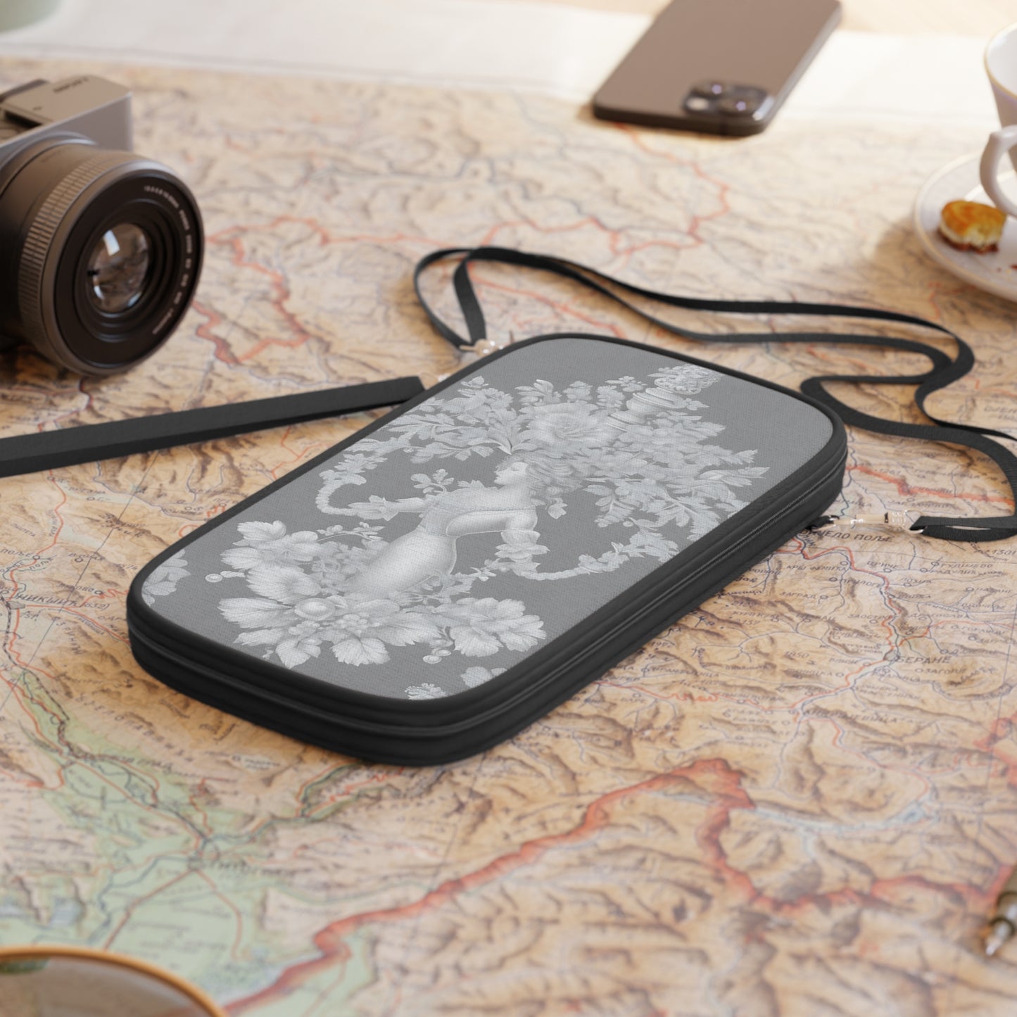 Passport Wallet – Perfect for Travelers & Adventurers / Pearl Lady Toile, Slate