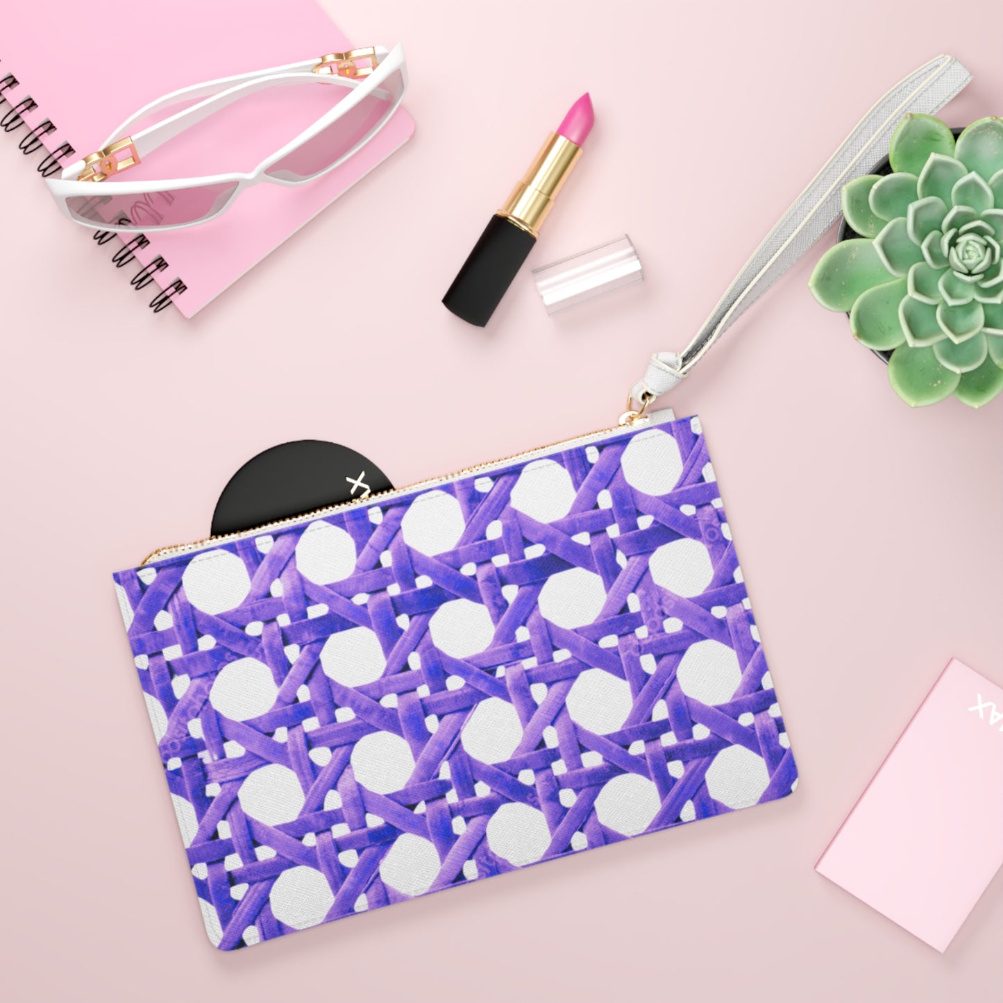 Tropical Faux Leather Clutch Bag - Perfect for Beach Adventures & Summer Vacations / Amethyst Wicker