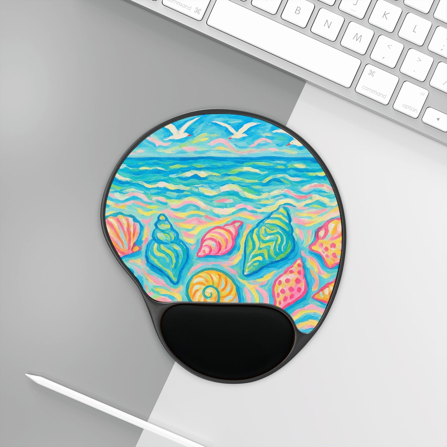 Glow Seashells Mouse Pad with Wrist Rest – Ergonomic Design for Comfort and Style