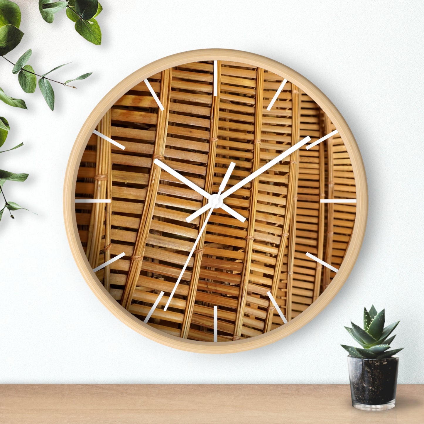 Natural Bamboo Flow Wall Clock - Perfect for Tropical Lifestyle Lovers