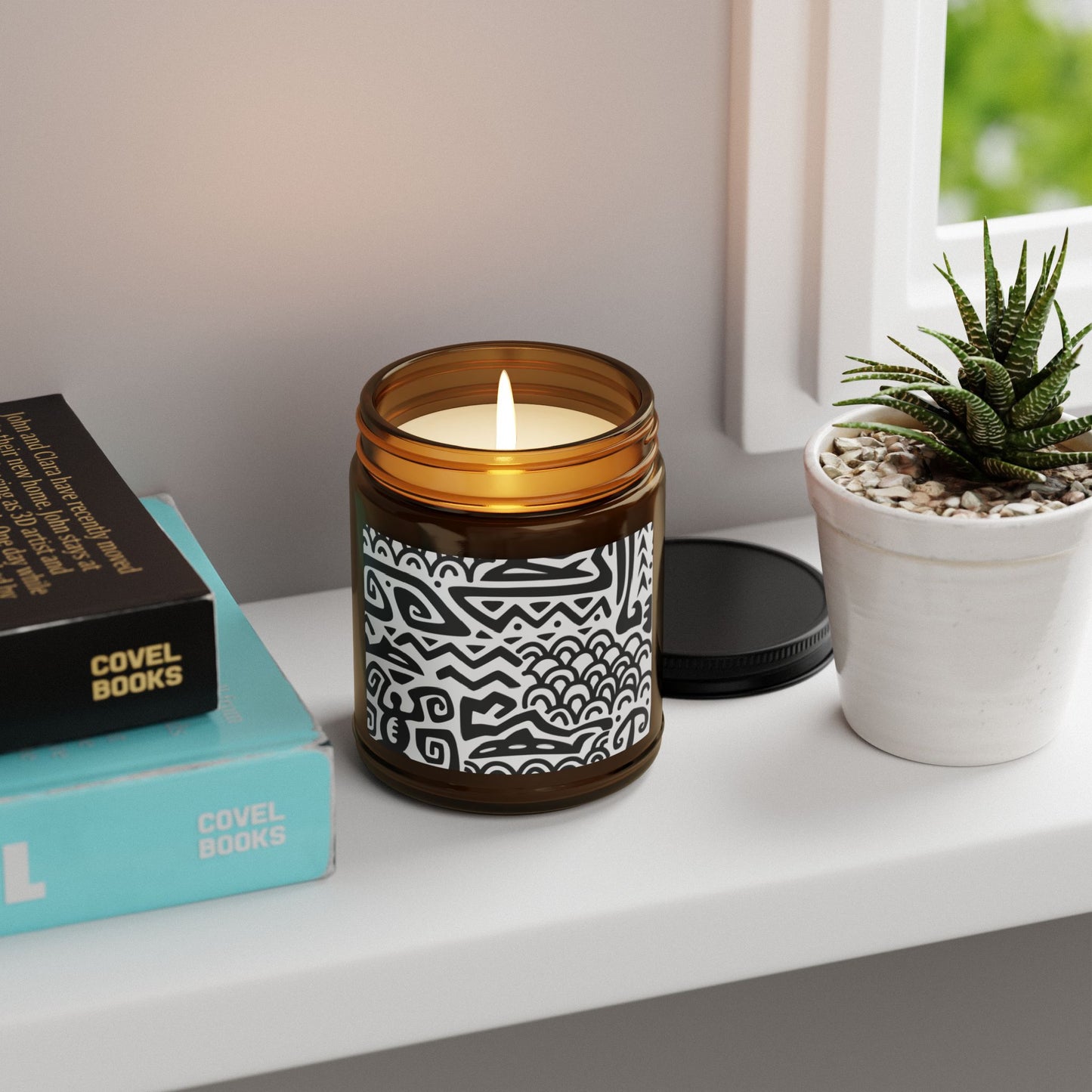 Scented Soy Candle (Multi-Size, Amber Jar) - Tiki Aztec Black