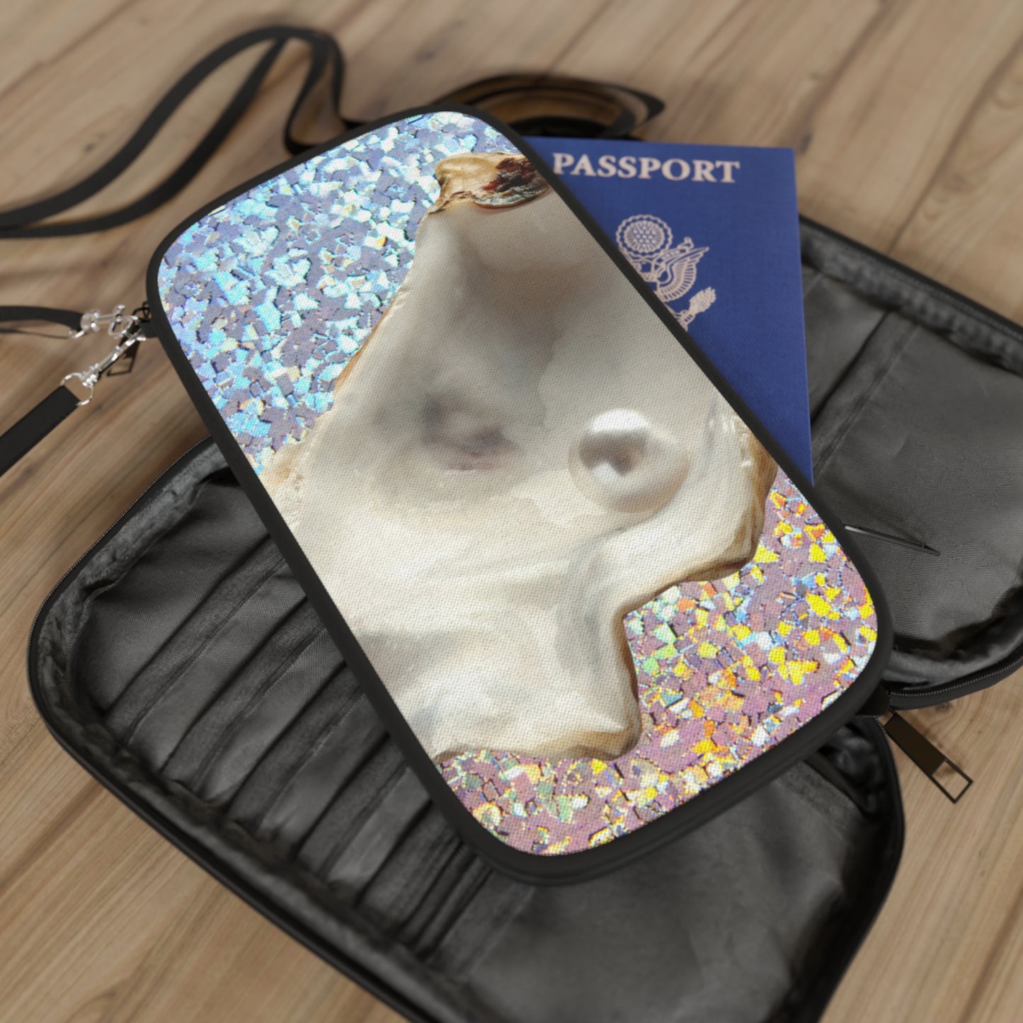 Passport Wallet – Perfect for Travelers & Adventurers / Disco FW White Pearl Oyster
