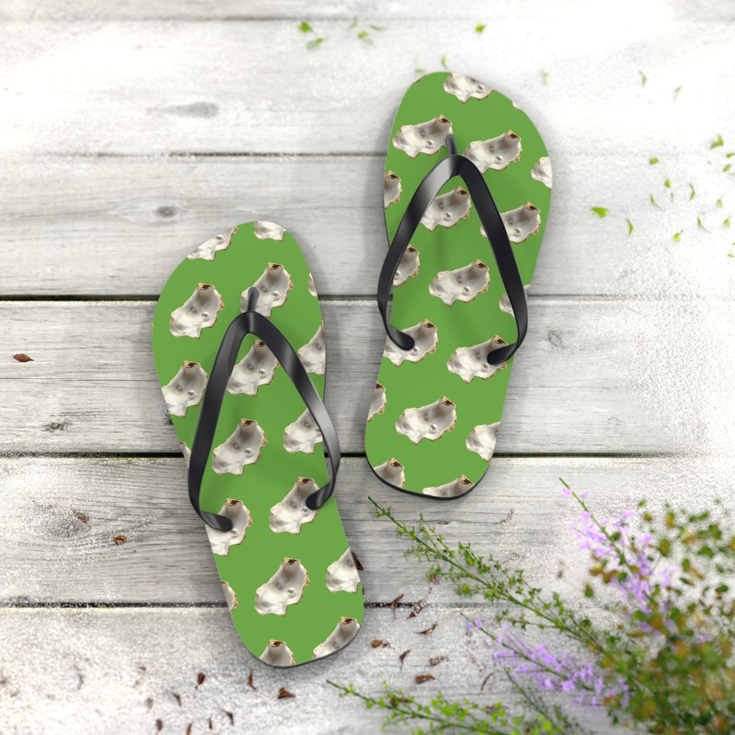 Flip Flops - White Pearl Oyster, green