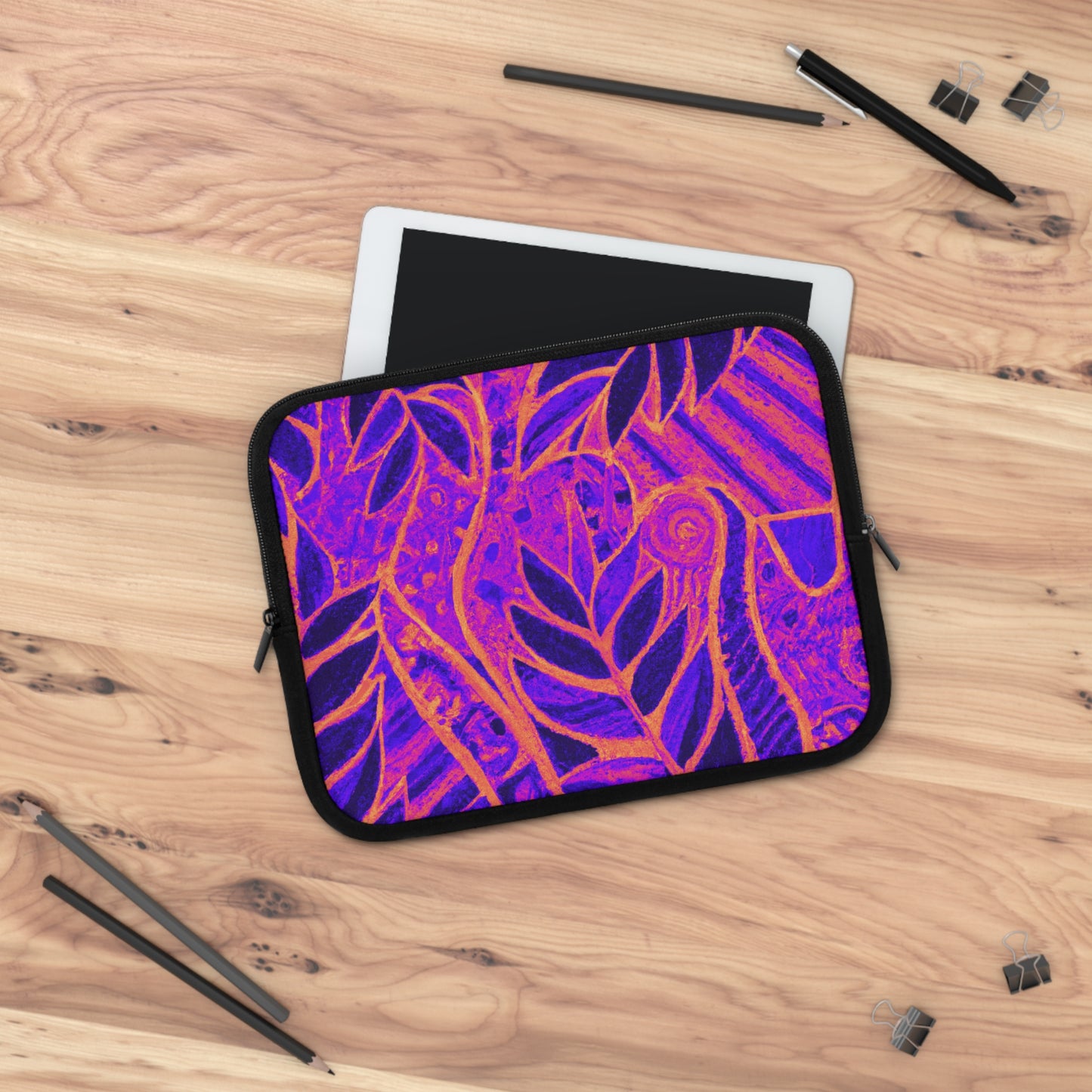 Tropical Laptop Sleeve, 5 Sizes - Perfect for Beach Lovers & Students / Amazon Whimsy, Heatwave