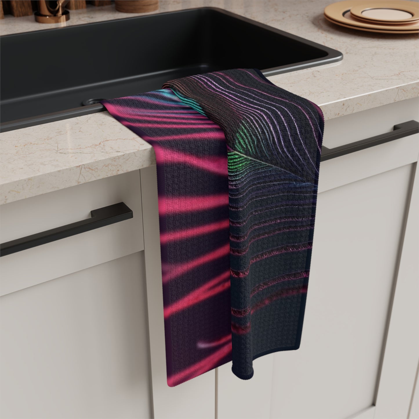 Microfiber Coffee/Tea Towel — Peacock Feather, Ruby Glow