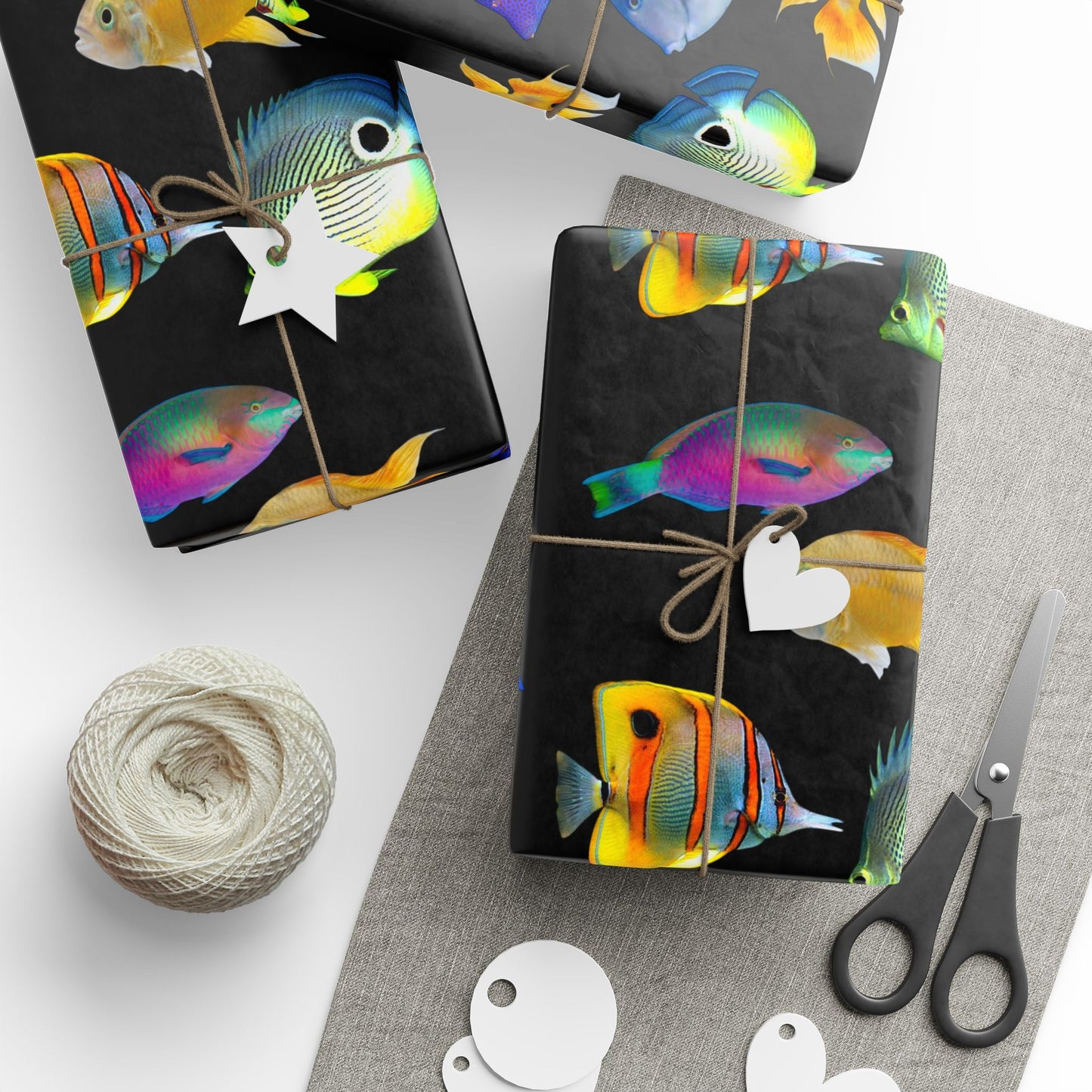 Wrapping Paper - Tropical Gift Wrap for All Occasions, 3 Sizes/2 Finishes / School of Fish, Black