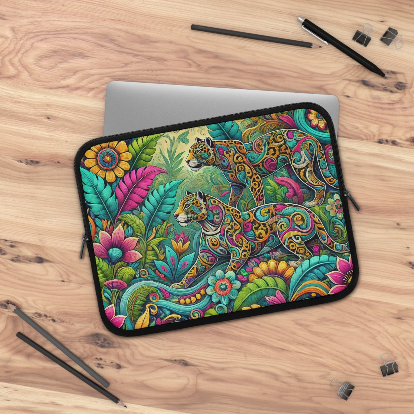 Tropical Laptop Sleeve, 5 Sizes - Perfect for Rainforest Lovers & Students / Jaguar Pop