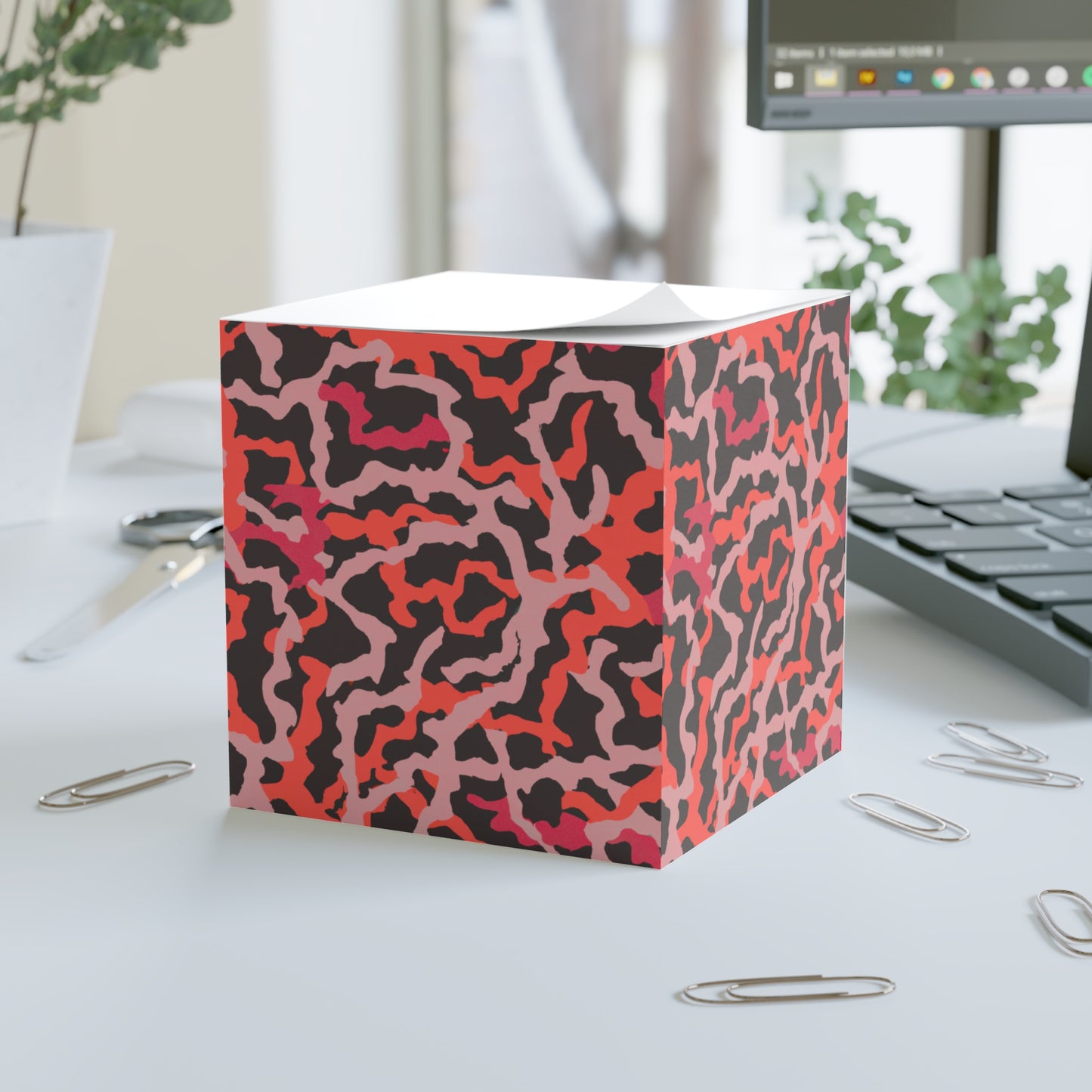 Note Cube - Coral Threads, Red