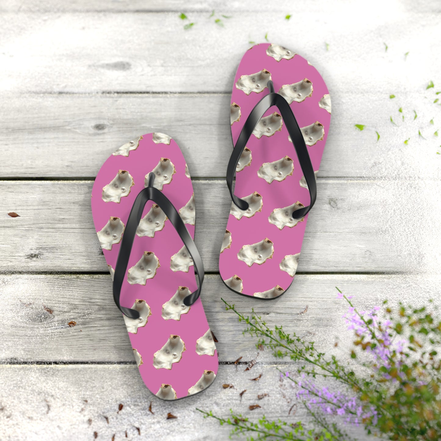 Flip Flops - White Pearl Oyster, light pink