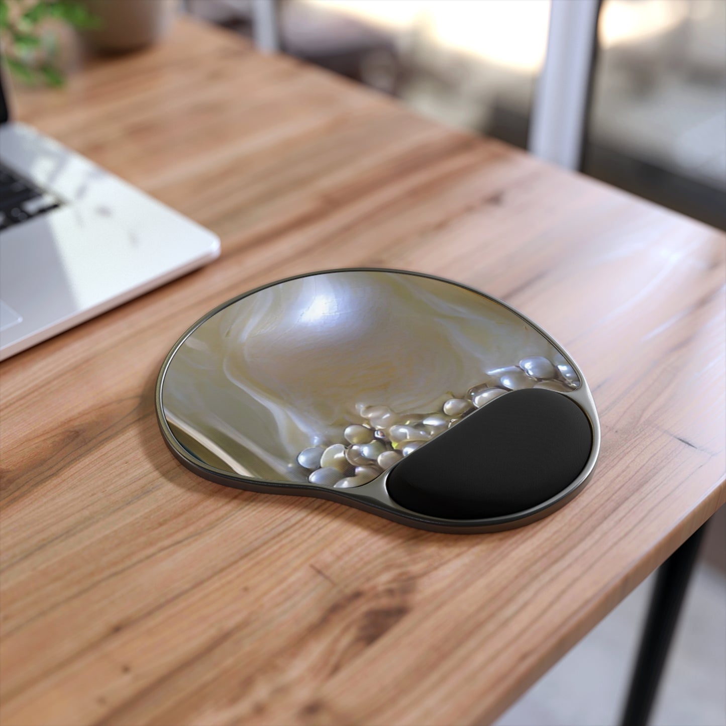 Mouse Pad With Wrist Rest, Natural Pearls Dream