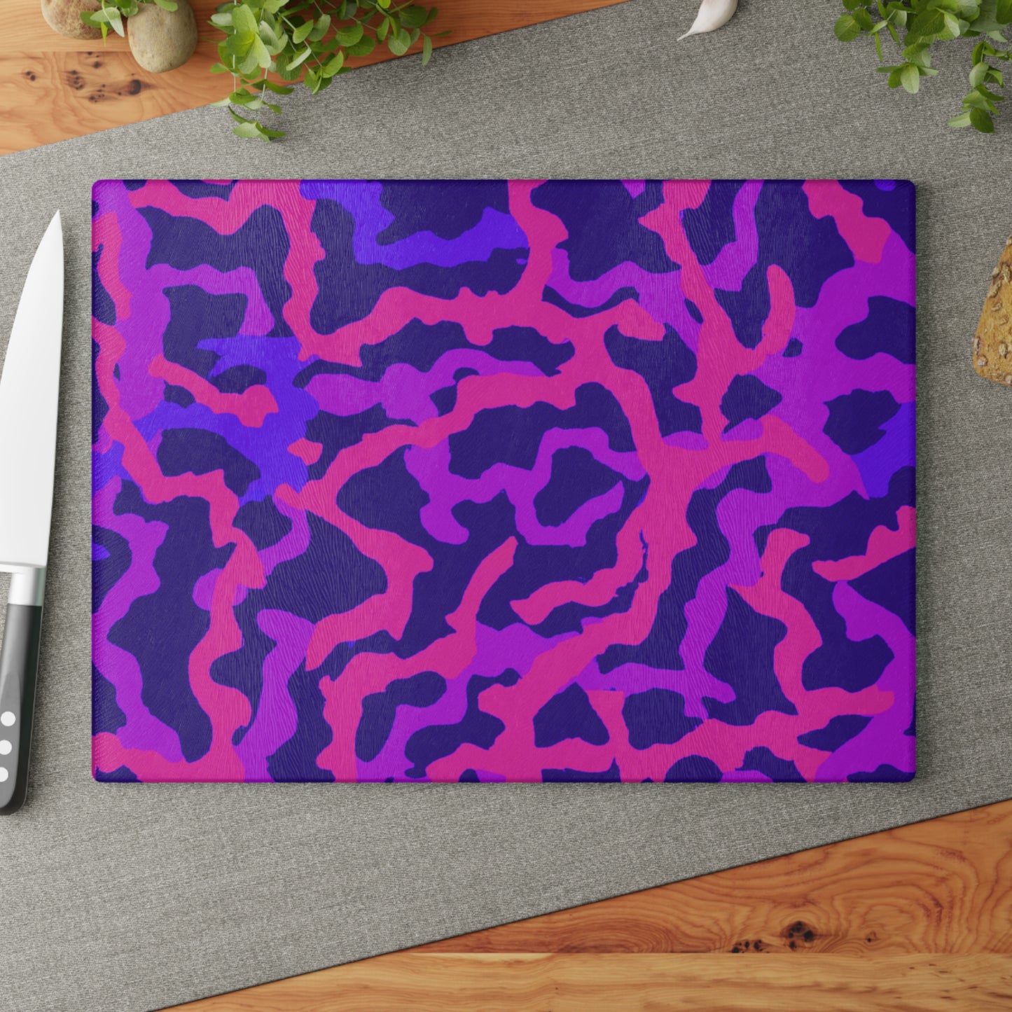 Glass Cutting Board, 2 sizes - Coral Threads/Heatwave