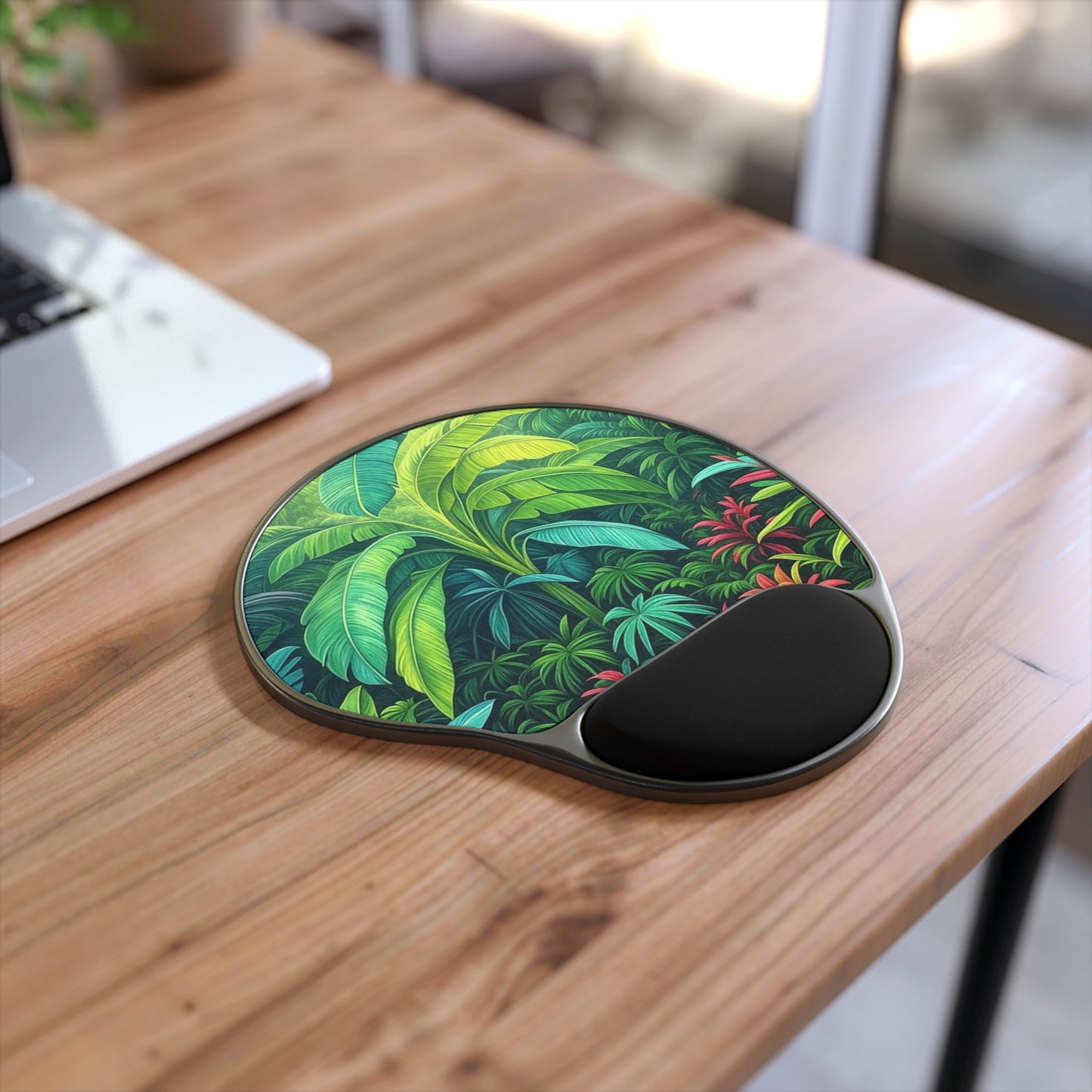 Rainforest Sleeping Spot Mouse Pad with Wrist Rest – Ergonomic Design for Comfort and Style