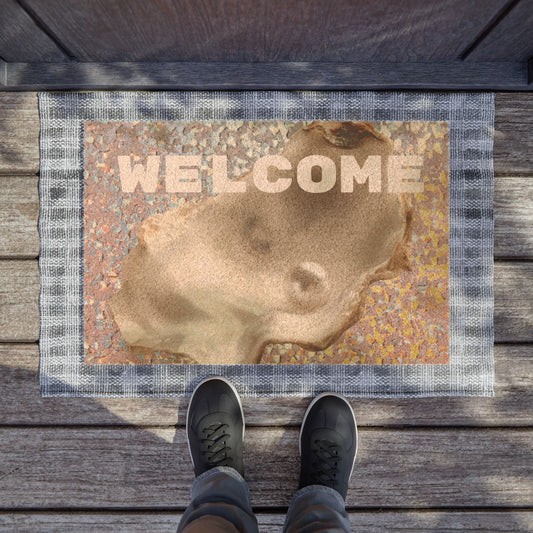 Tropical Shell Doormat - Vibrant Coconut Fiber Entrance Mat / WELCOME Disco White Pearl Oyster