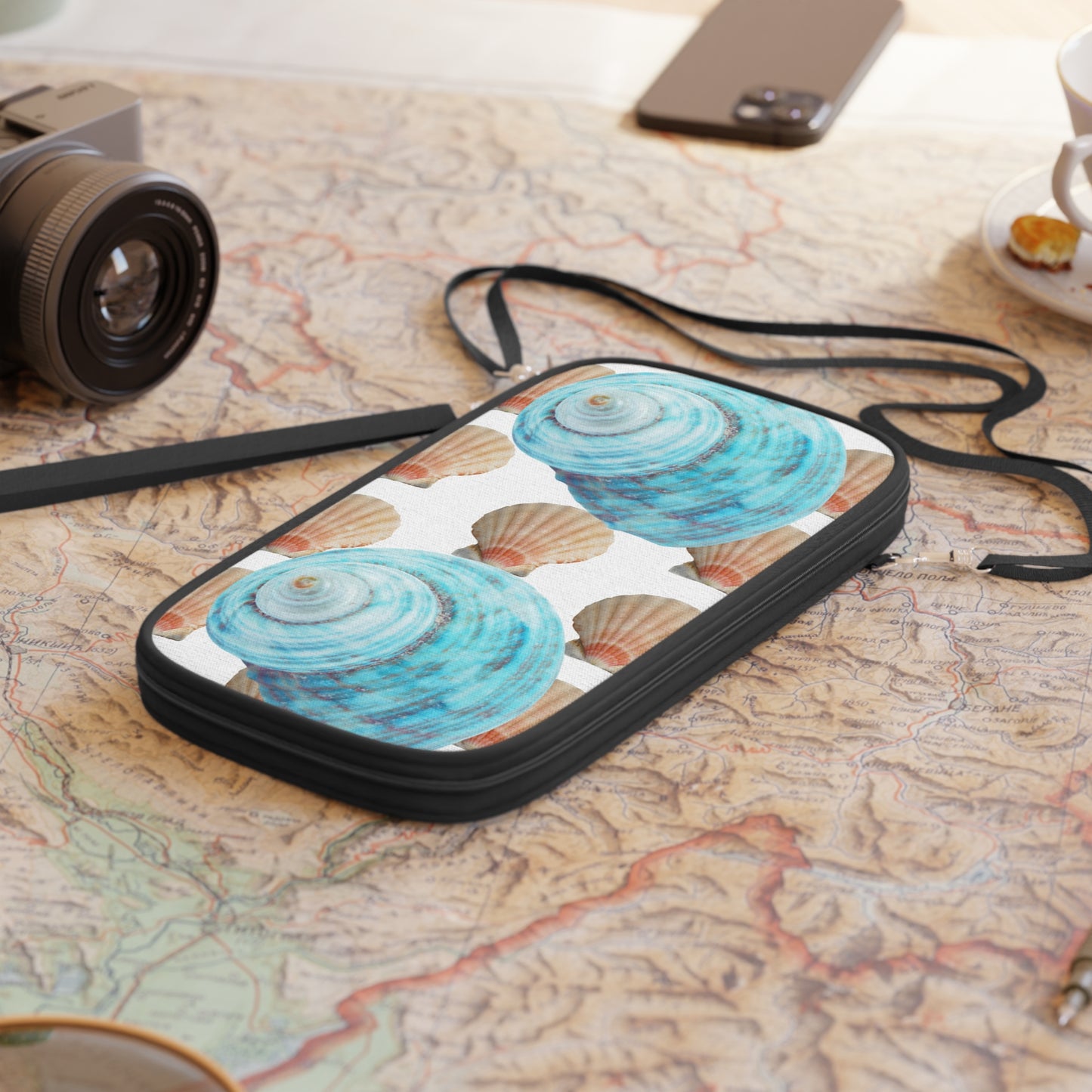 Passport Wallet – Perfect for Travelers & Adventurers / Shellmania Blue