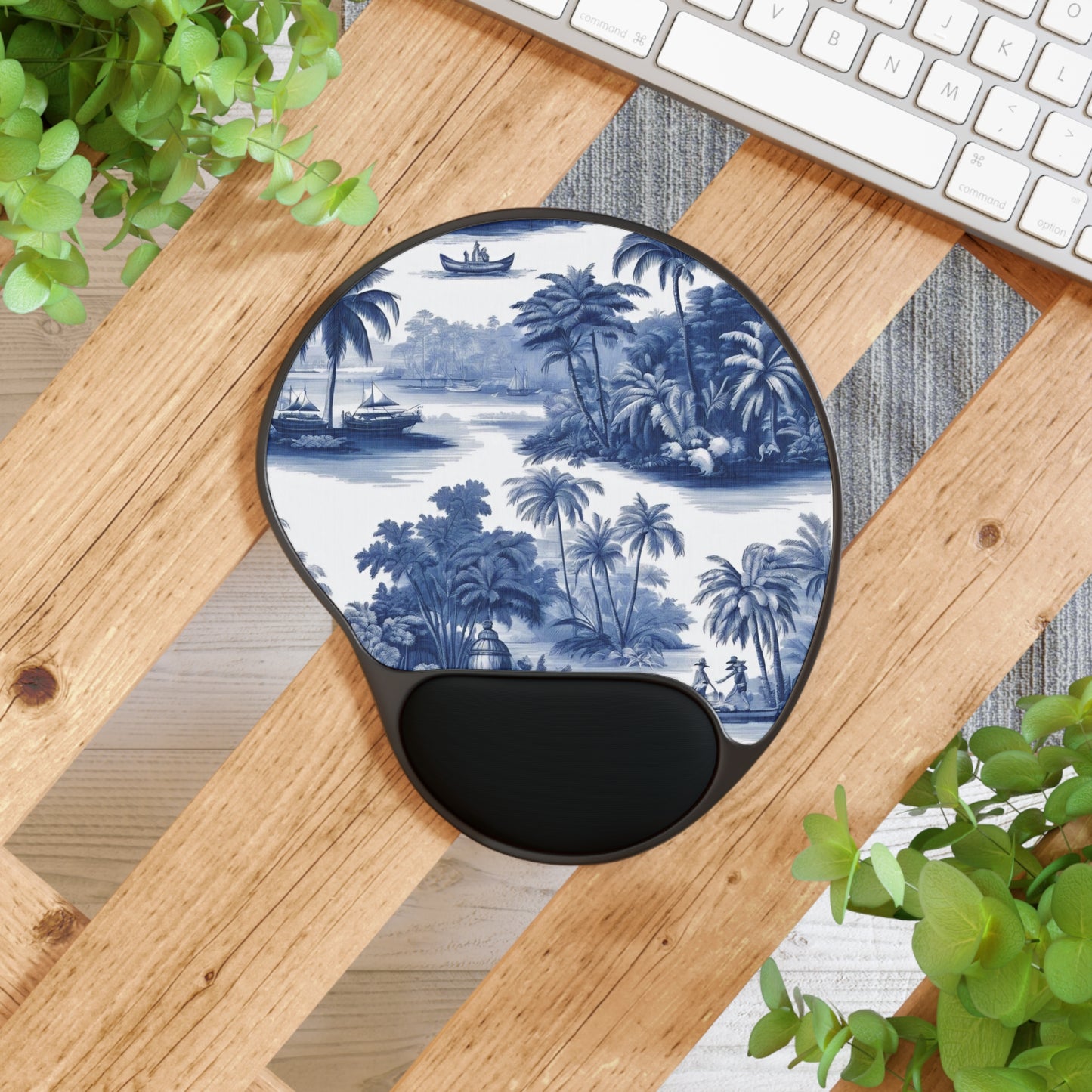 Mouse Pad With Wrist Rest, My Last Voyage Toile