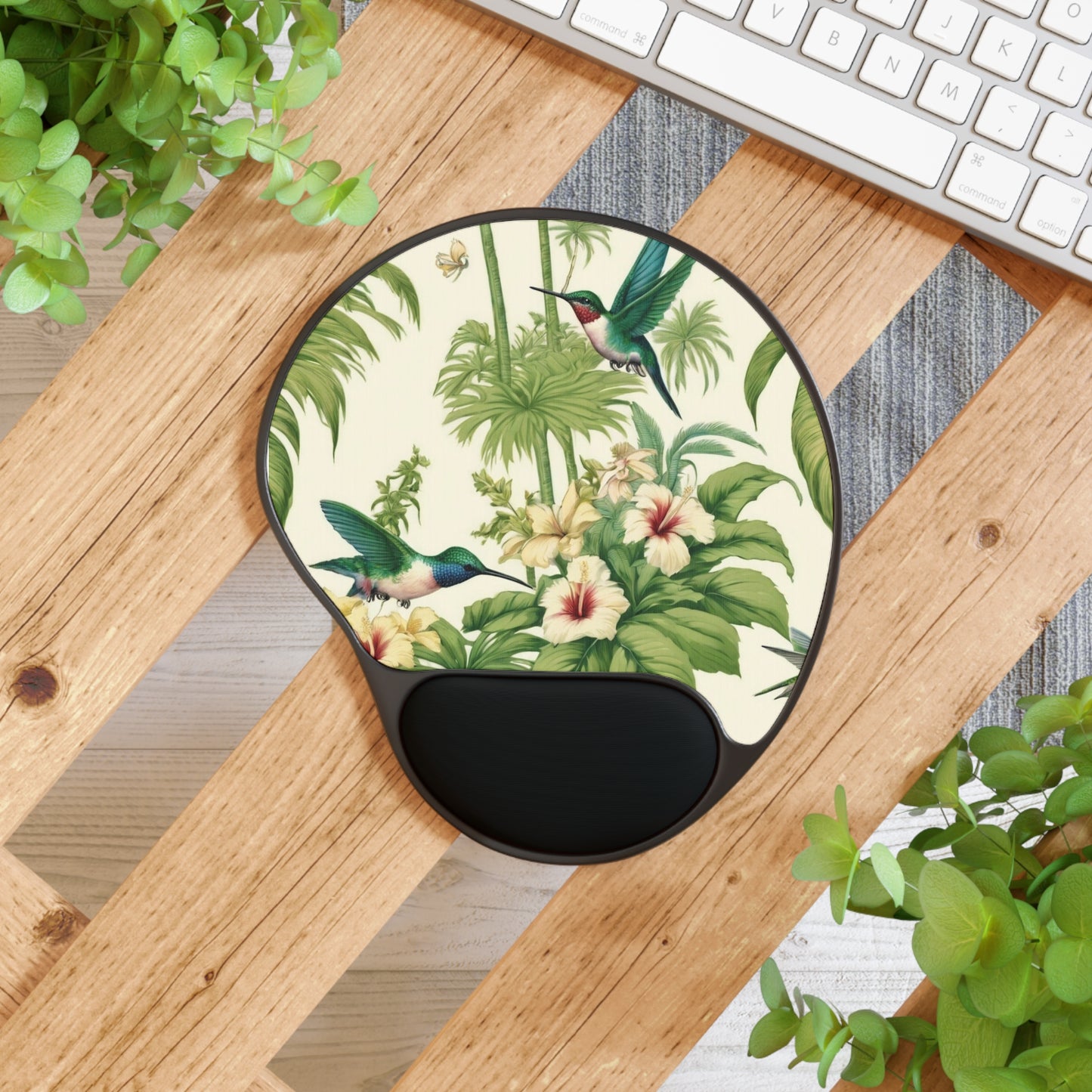 Mouse Pad With Wrist Rest, Hummingbirds & Flowers, Buttercream