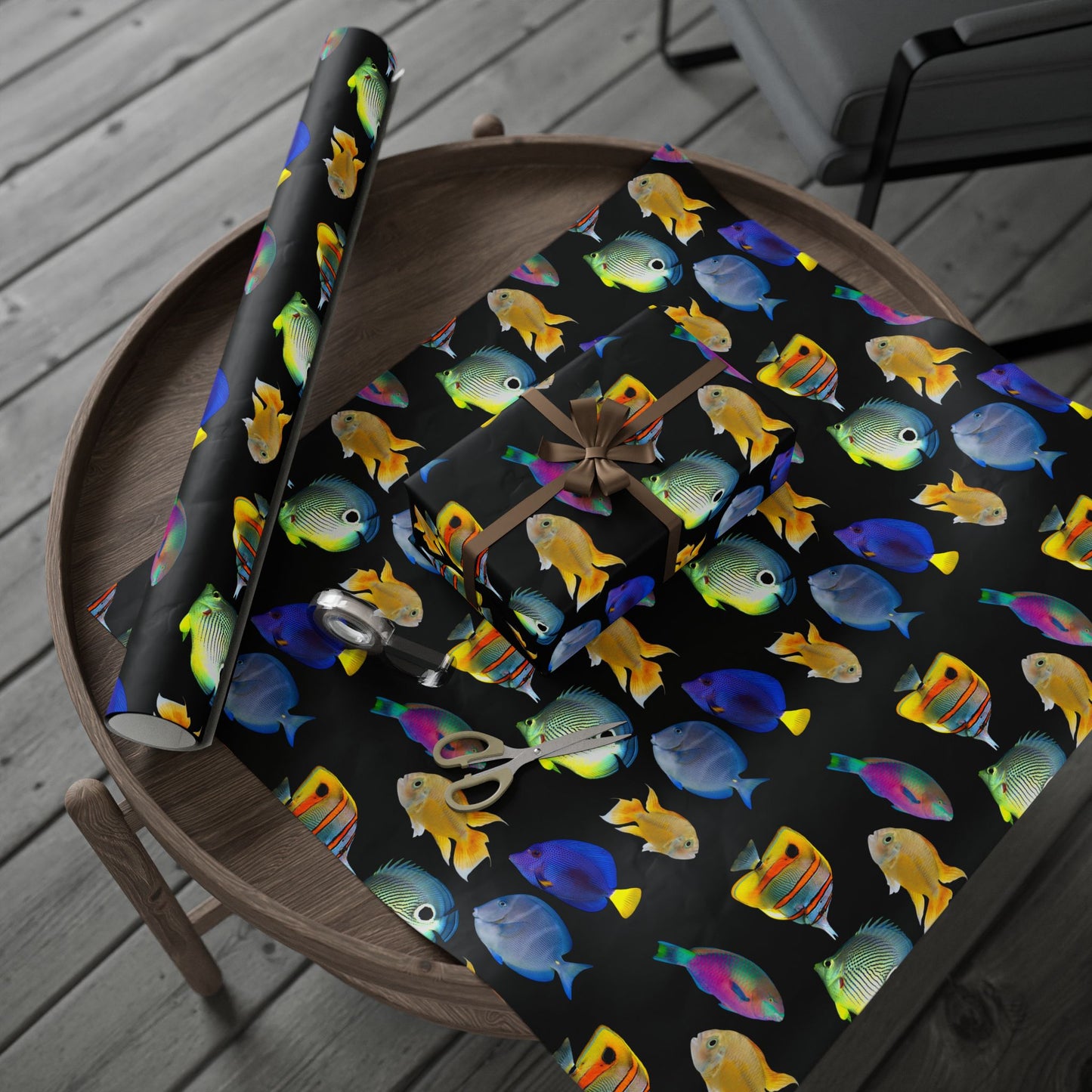 Wrapping Paper - Tropical Gift Wrap for All Occasions, 3 Sizes/2 Finishes / School of Fish, Black