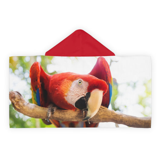 Tropical Kids Hooded Towel - Fun Bird Design for Beach & Bath / Red Parrot