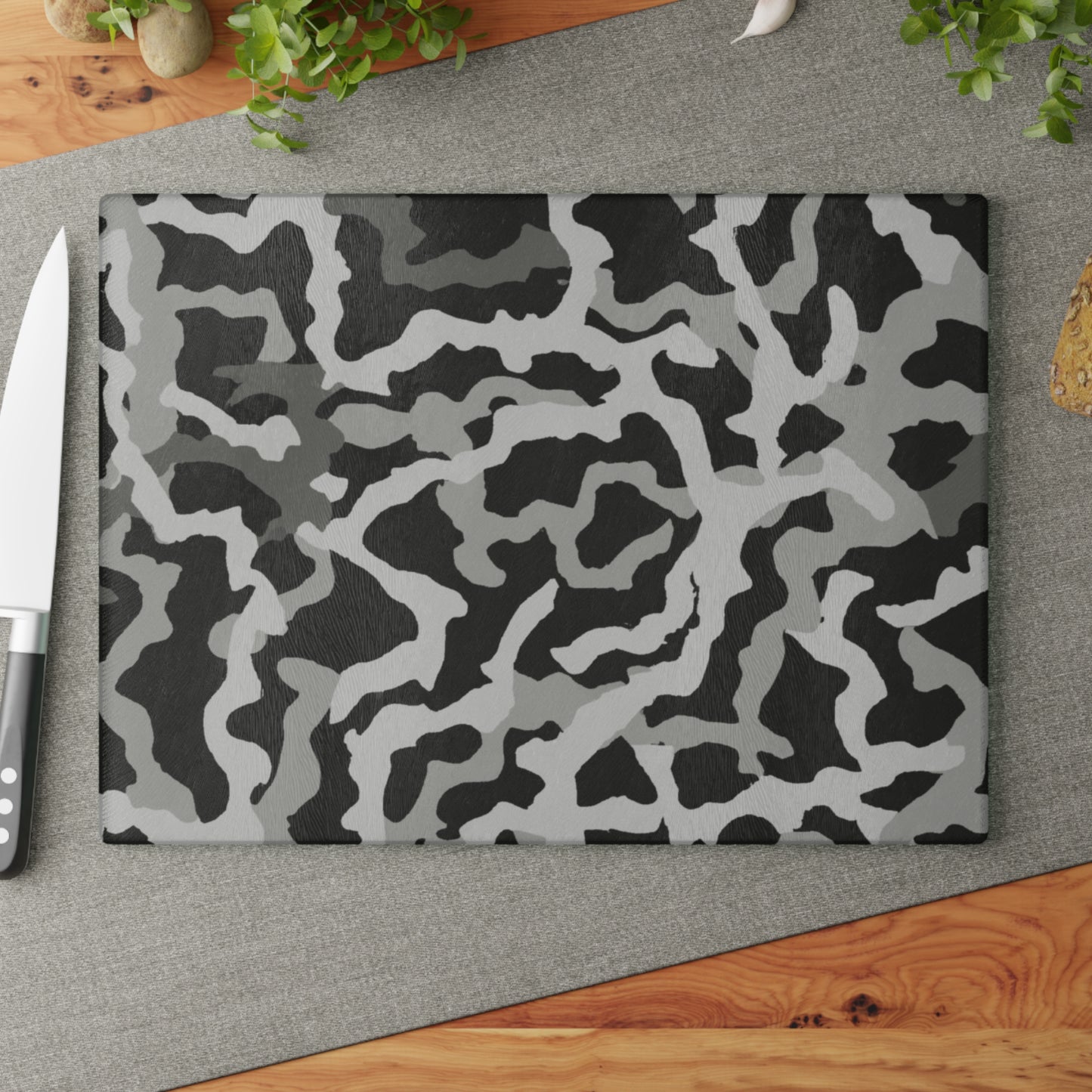 Glass Cutting Board, 2 sizes - Coral Threads/Noir